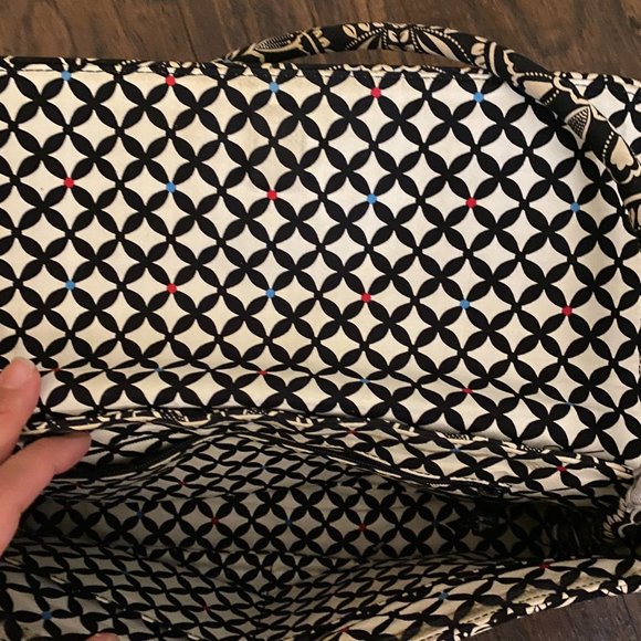 Vera Bradley floral pattern Shoulder Bag - Picture 4 of 4